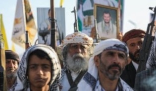 استمرار الخلافات في أوساط أعضاء «المجلس الرئاسي» أعاق تنفيذ الخطة الأميركية (أ ف ب)