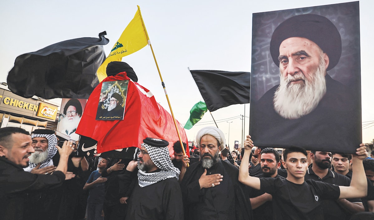عبّرت الحكومة العراقية عن رفضها الشديد للإساءة إلى المرجعية الدينية العليا للشيعة في البلاد (أ ف ب)
