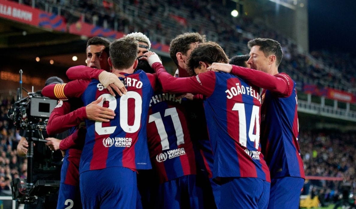 برشلونة ينتقد «الخطأ الكبير» للحكم