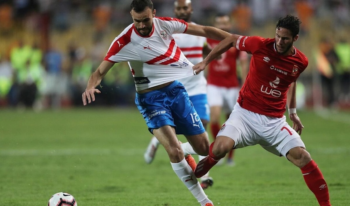 الدوري المصري «يغلي» تحكيمياً