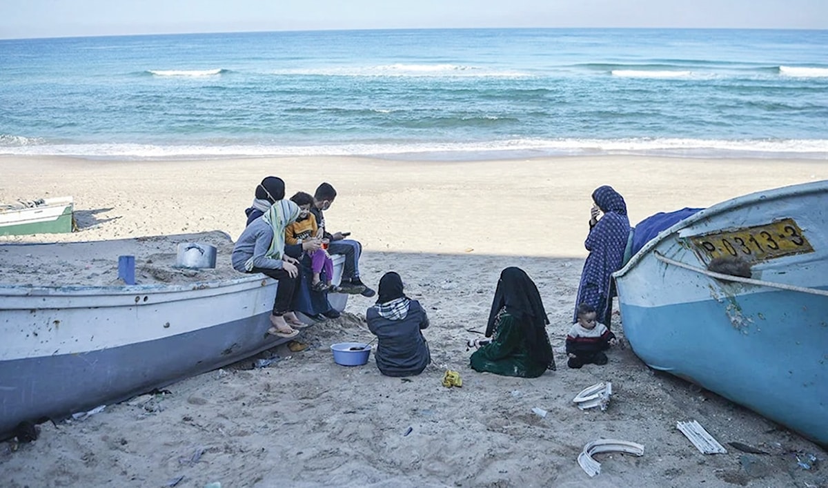 أنا بحر غزة...