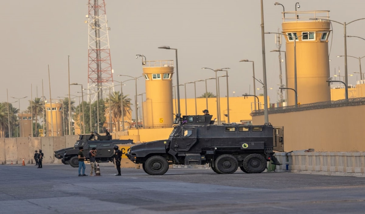 المعموري: واجبنا إخراج الأميركيين وتقليص أعدادهم التي تثير الشك لدى العراقيين (أ ف ب)