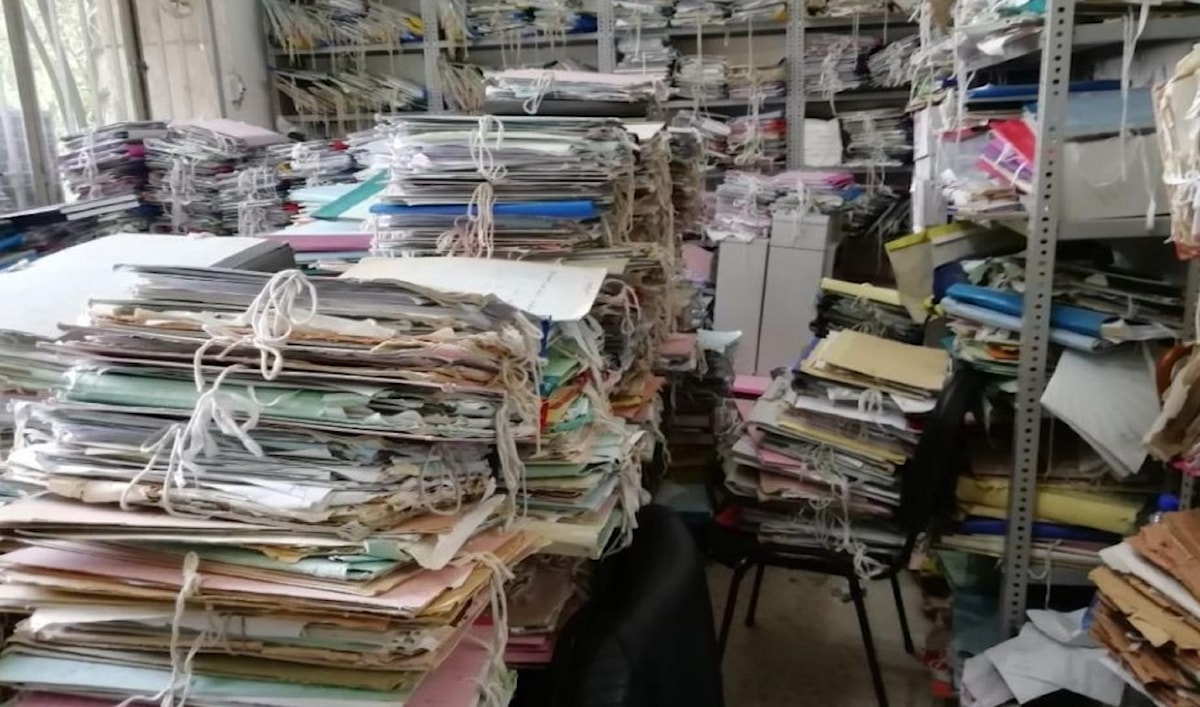 النقص يؤدّي إلى تراكم المعاملات العقارية، وتأخير إنجازها (من الويب)