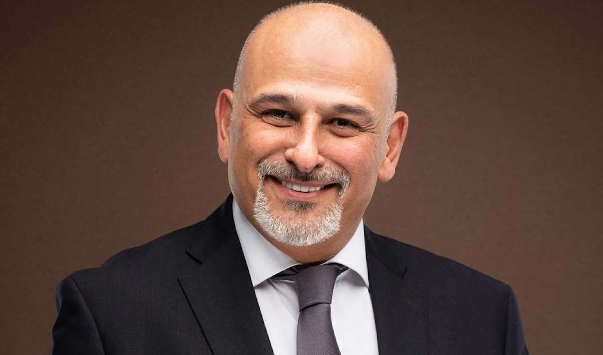 لم يحدّد «أبو محدد» موعداً للعودة إلى بلده بعد
