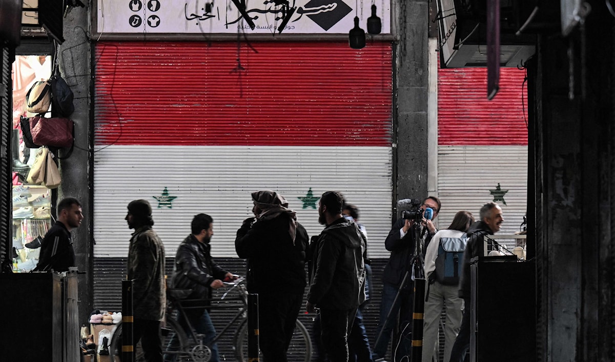 تحرير مدينة ومطار دير الزور (أ ف ب)