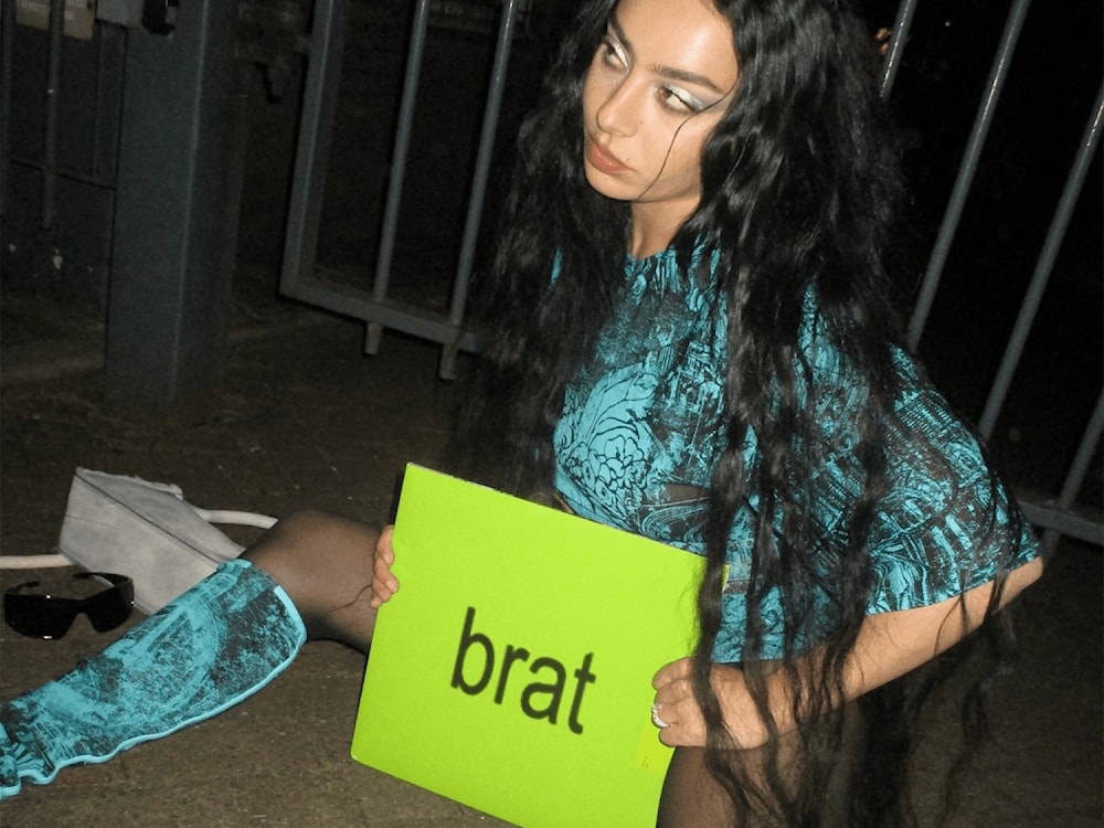 مغنية البوب البريطانية شارلي إكس سي إكس