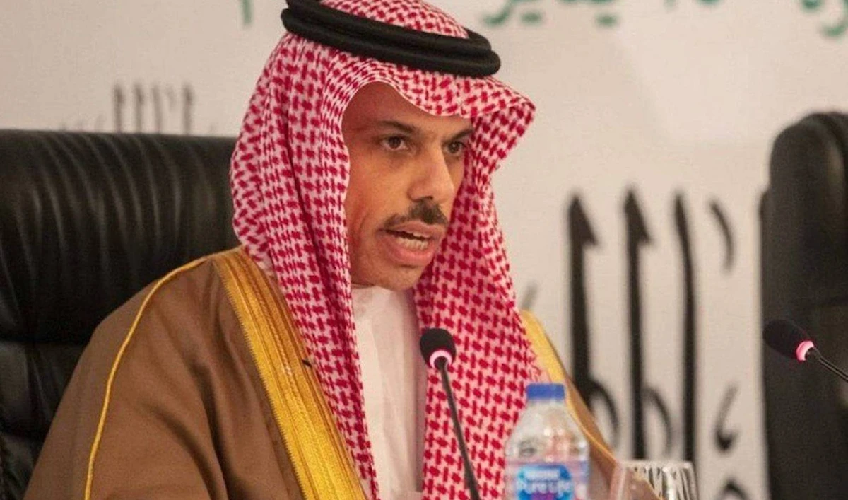 فريق دبلوماسي سعودي جديد في بيروت