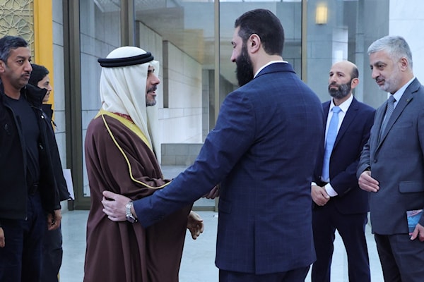 تابع الشرع نشاطه السياسي ولقاءاته المكثّفة (أ ف ب)