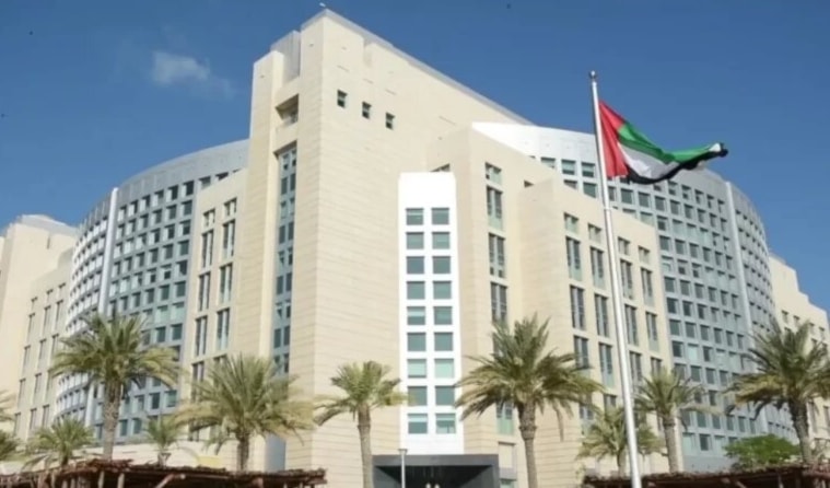 الإمارات تعيد فتح سفارتها في بيروت (من الويب)