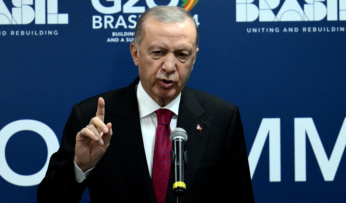 قال إردوغان إن «الإرهاب الانفصالي الذي عمره نصف قرن، سيُدفن بكلّ أبعاده وعناصره في التاريخ» (أ ف ب)