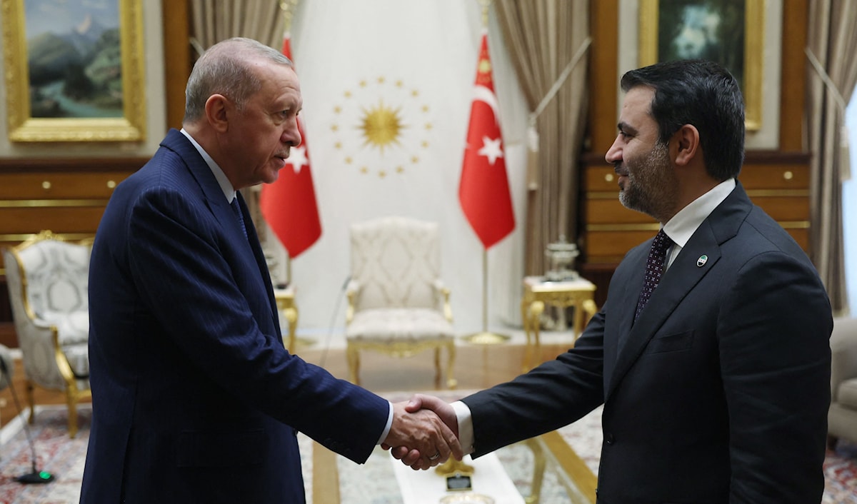 استبق إردوغان زيارة الشيباني بتصريحات ساخنة توعّد خلالها الأكراد في «قسد» بـ«مصير مؤلم» (أ ف ب)