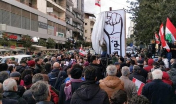طامحون شيعة لحقائب وزارية