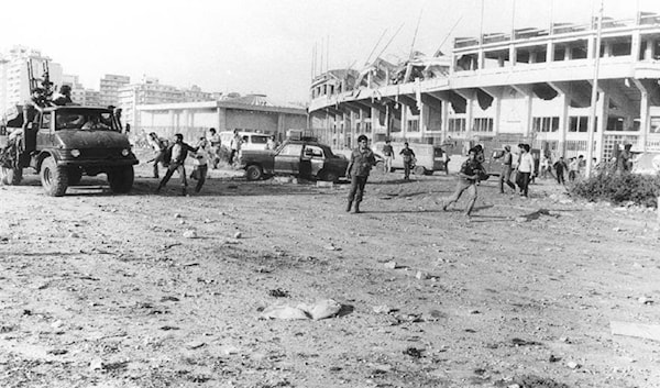 صورة من أمام المدينة الرياضية خلال الحرب (أرشيف ـ ويب)