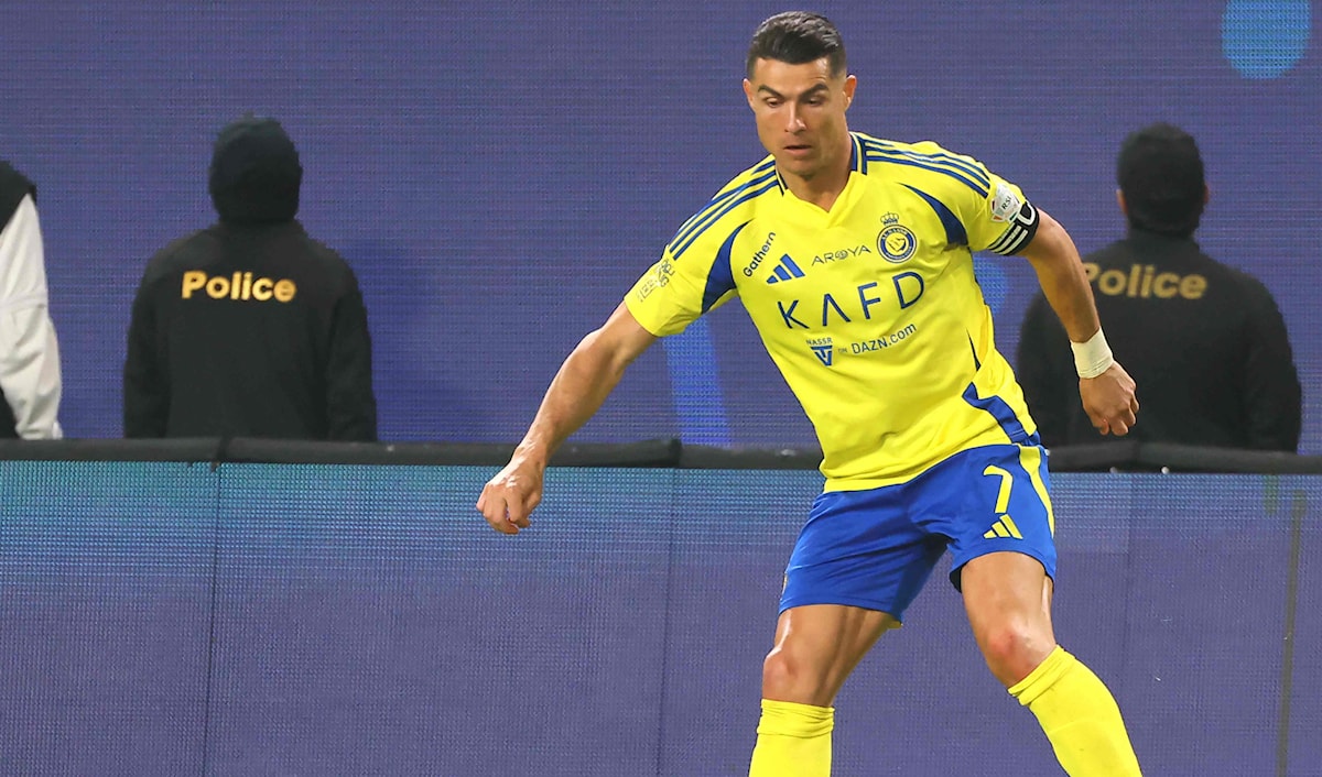 احتفى النصر بإنجاز جديد لرونالدو بعدما وصل إلى المساهمة في 100 هدف