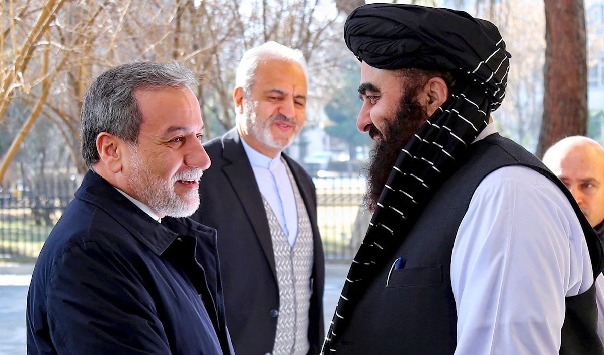 أكّد عراقجي أن طهران «لا تنوي في أيّ وقت» من الأوقات التدخل في كابول (أ ف ب)