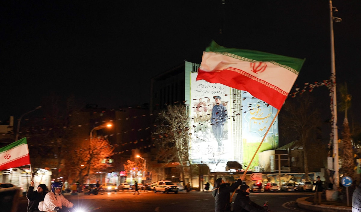 احتفالات في طهران بعد الإعلان عن وقف إطلاق النار في قطاع غزة (أ ف ب)