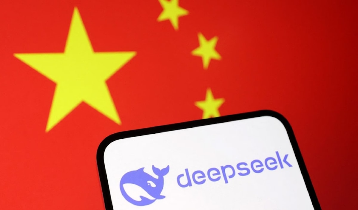 DeepSeek الصيني يضرب وكر الرأسمالية!