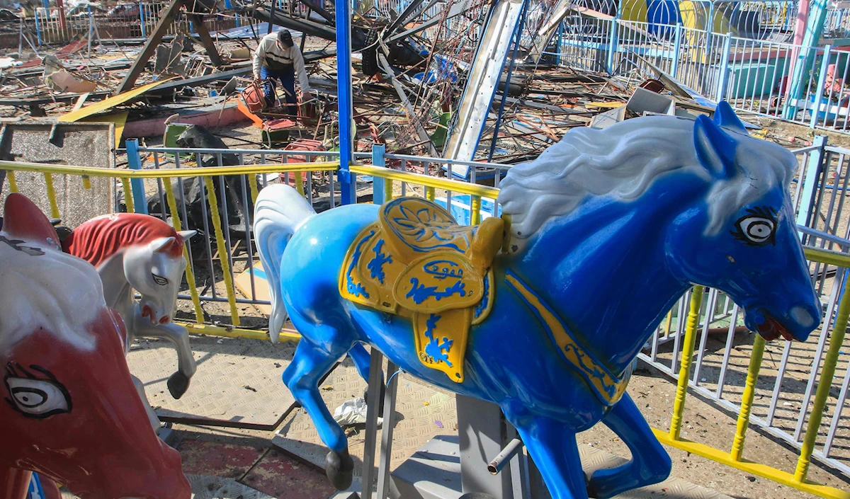 آثار قصف العدو على مدينة ملاهٍ في النبطية  (أ ف ب)