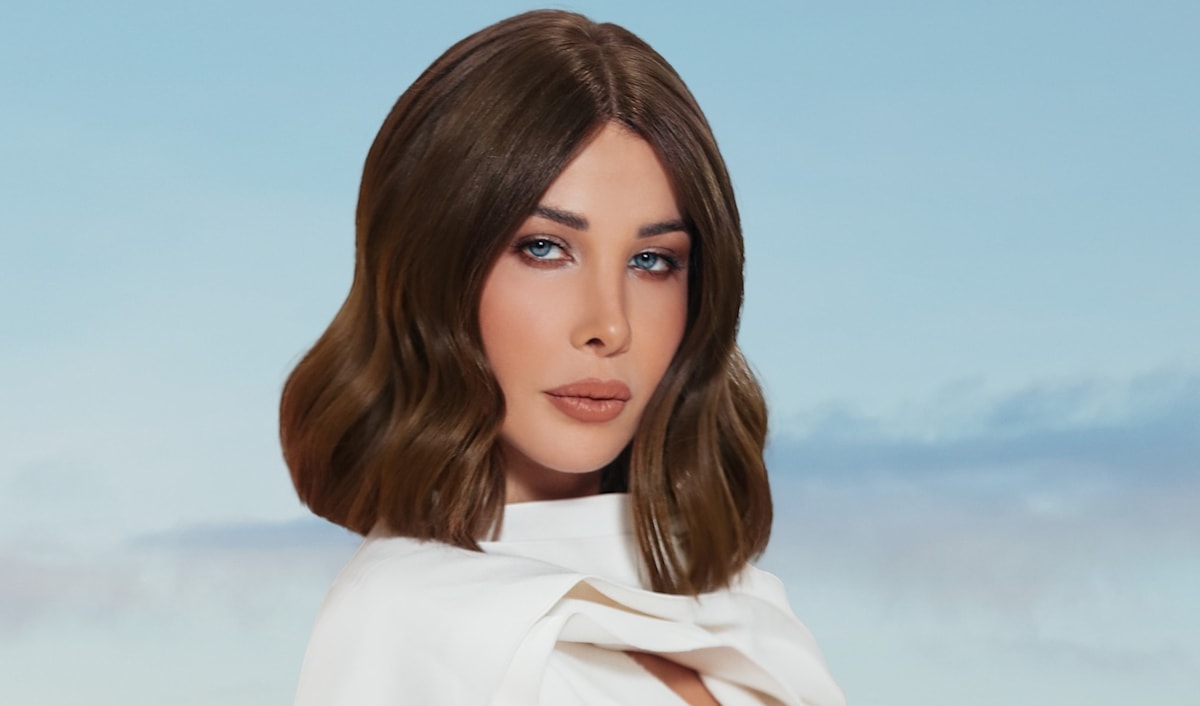 تُطلق النجمة اللبنانية الفيديو كليب قريباً.