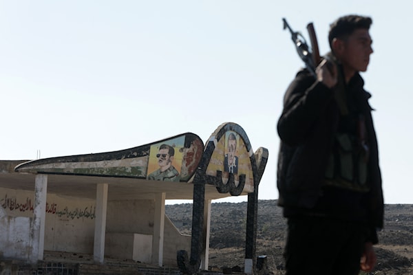 تكتفي السلطات السورية الجديدة بإطلاق بعض التصريحات الخجولة بين وقت وآخر إزاء التوغّل الإسرائيلي (أ ف ب)
