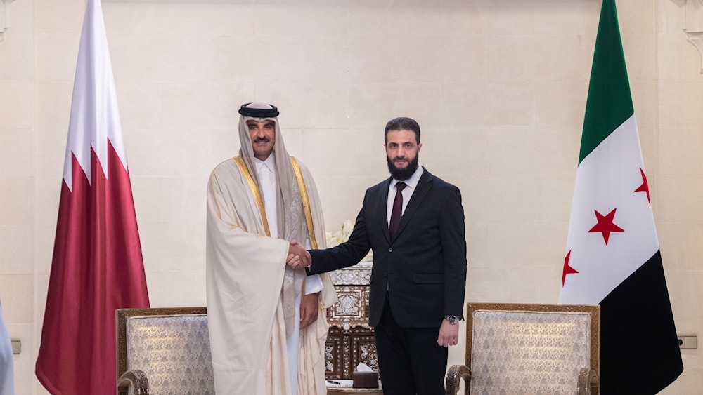 لقاء الأمير القطري والرئيس السوري في قصر الشعب في دمشق (الديوان الأميري)