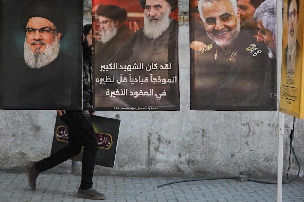 ملصقات للقادة الشهداء في منطقة الشعلة العراقية