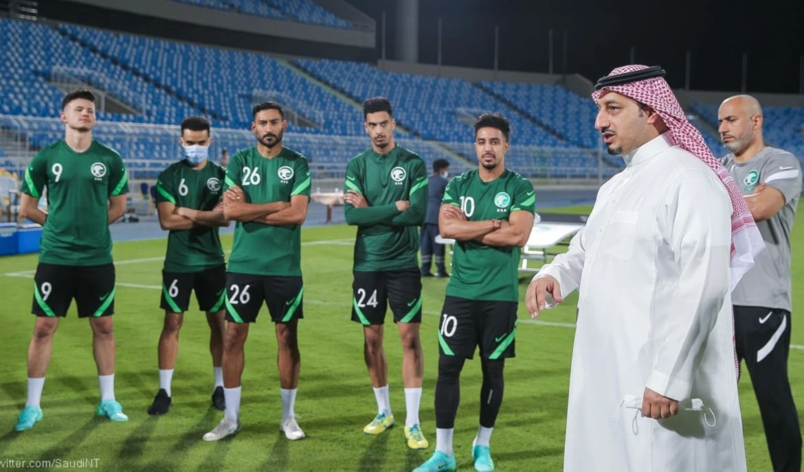 الدوري السعودي يعود على وقع خيبة المنتخب في كأس الخليج