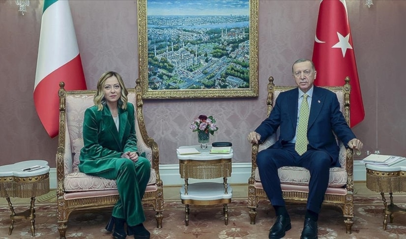  الرئيس التركي رجب طيب إردوغان ورئيسة الوزراء الإيطالية جورجيا ميلوني (وكالة الأناضول)