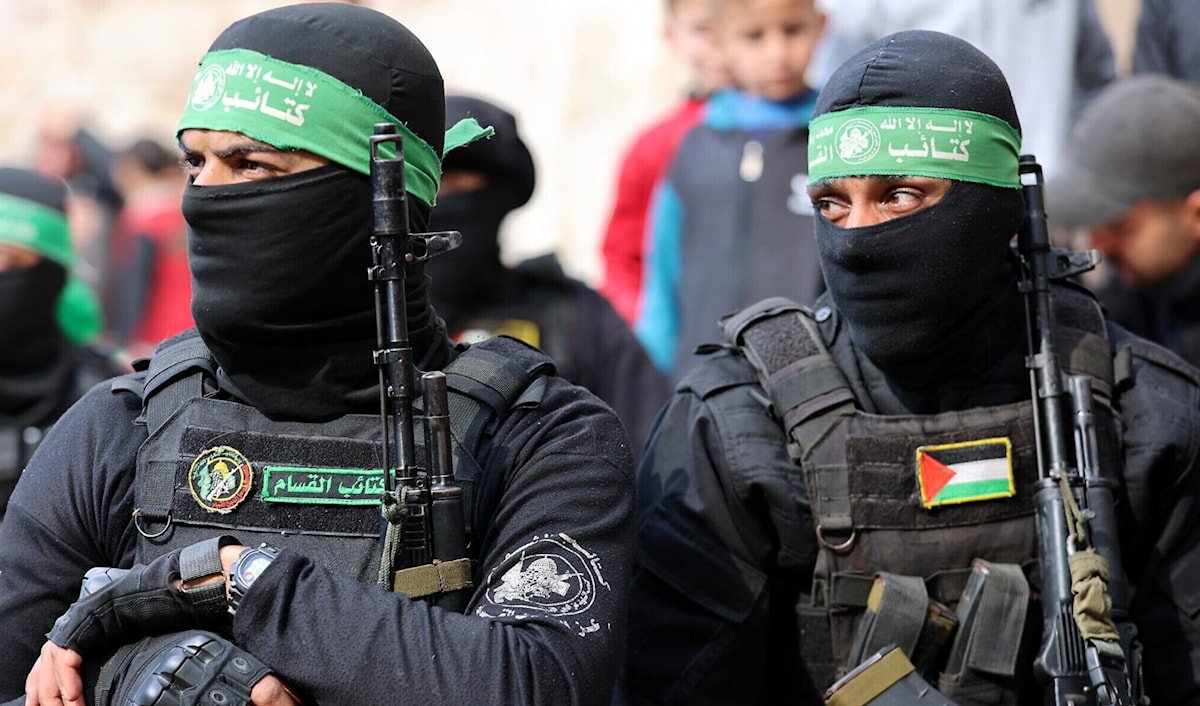 ذكر المسؤول الفلسطيني أن الحركة أبلغت الوسطاء بضرورة توفير ضمانات دولية للانسحاب الإسرائيلي (أ ف ب)