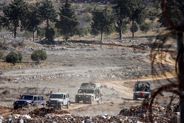 اعتقلت قوات الاحتلال، أخيراً، راعيَين وثلاثة مزارعين من بلدة صيدا الحانوت (أ ف ب)