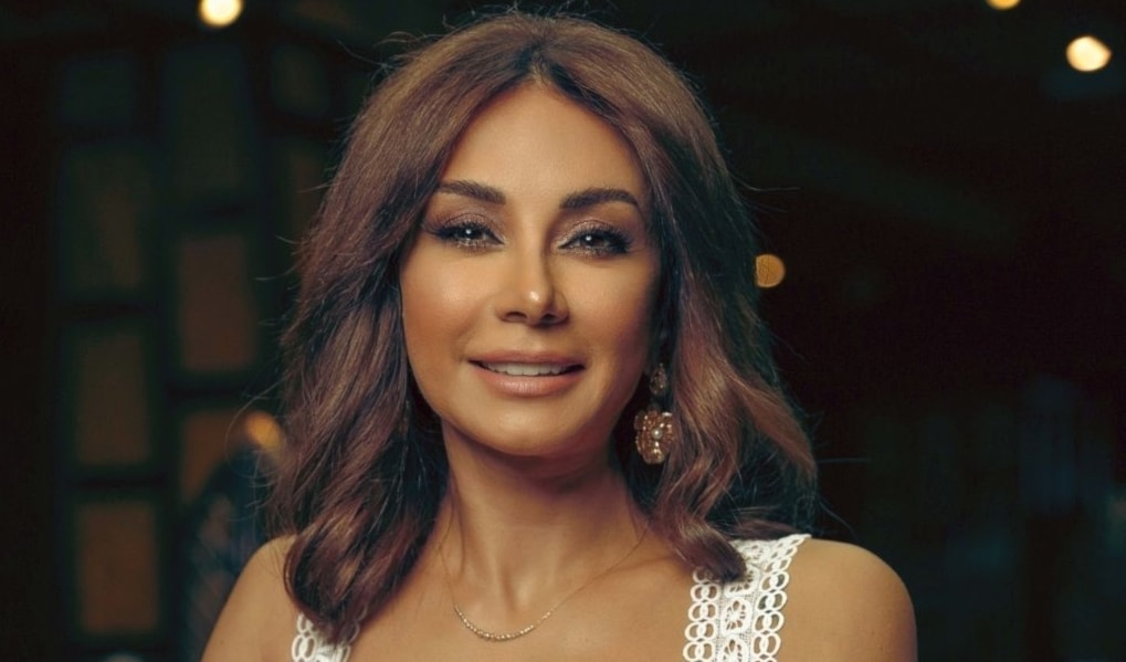 تلعب كاريس بشار بطولة مسلسل «بـ 5 أرواح»