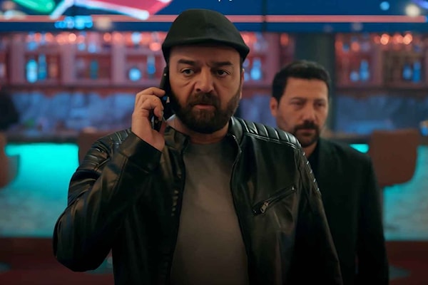 يشارك سامر المصري في العمل