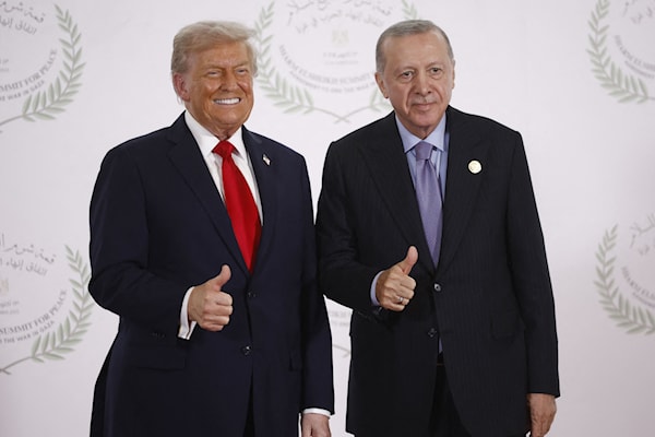 عدّ الإعلام التركي عدولَ نتنياهو عن المشاركة في القمة انتصاراً كبيراً لإردوغان (أ ف ب)