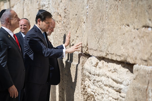 حرب الإبادة على جبهة الآثار