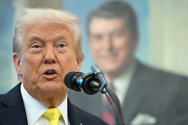 يمهّد ترامب الطريق أمام مرحلة دموية جديدة عنوانها نهب ثروات فنزويلا بدعوى «مكافحة المخدّرات» (أ ف ب)