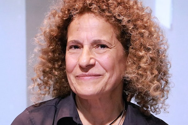 رانية اسطفان تغوص في ذاكرة الحرب والحب