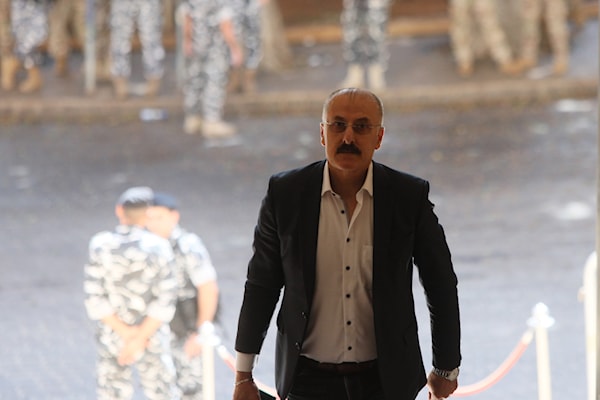 (مروان بو حيدر)