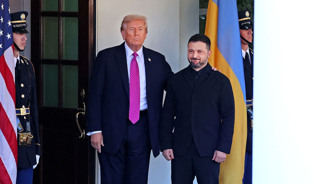 أوضح زيلينسكي أنه سيتحدّث مع ترامب عما يحتاجون إليه لإجبار بوتين على إنهاء الحرب (أ ف ب)