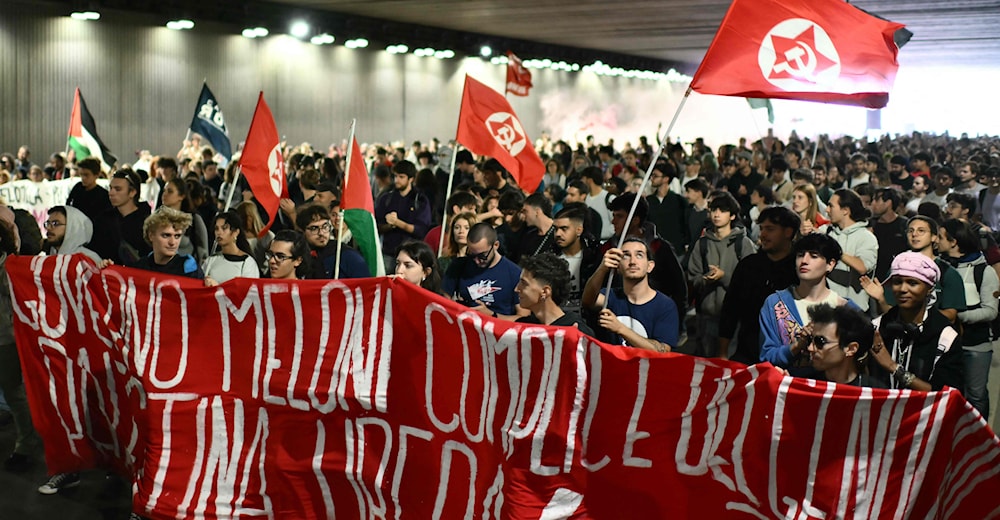 تظاهرات في إيطاليا-تورينو احتجاجاً على اعتراض أسطول الصمود العالمي (أ ف ب)