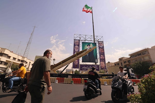 وصفت وكالة «إرنا» الخطّة الأميركية بأنها «مليئة بالغموض والتناقض والدوافع السياسية» (أ ف ب)