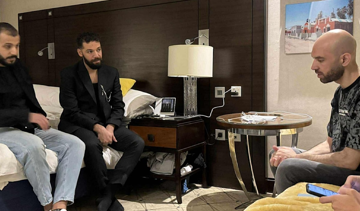 من اللقاء في القاهرة