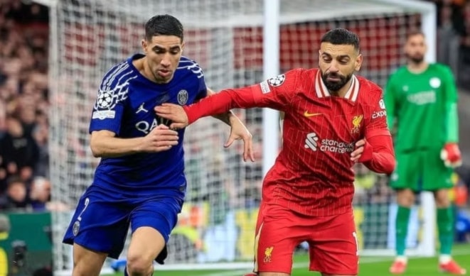 تبدو المنافسة مشتعلة بين نجم ليفربول الإنكليزي، المصري محمد صلاح، ومدافع باريس سان جيرمان الفرنسي، المغربي أشرف حكيمي.
