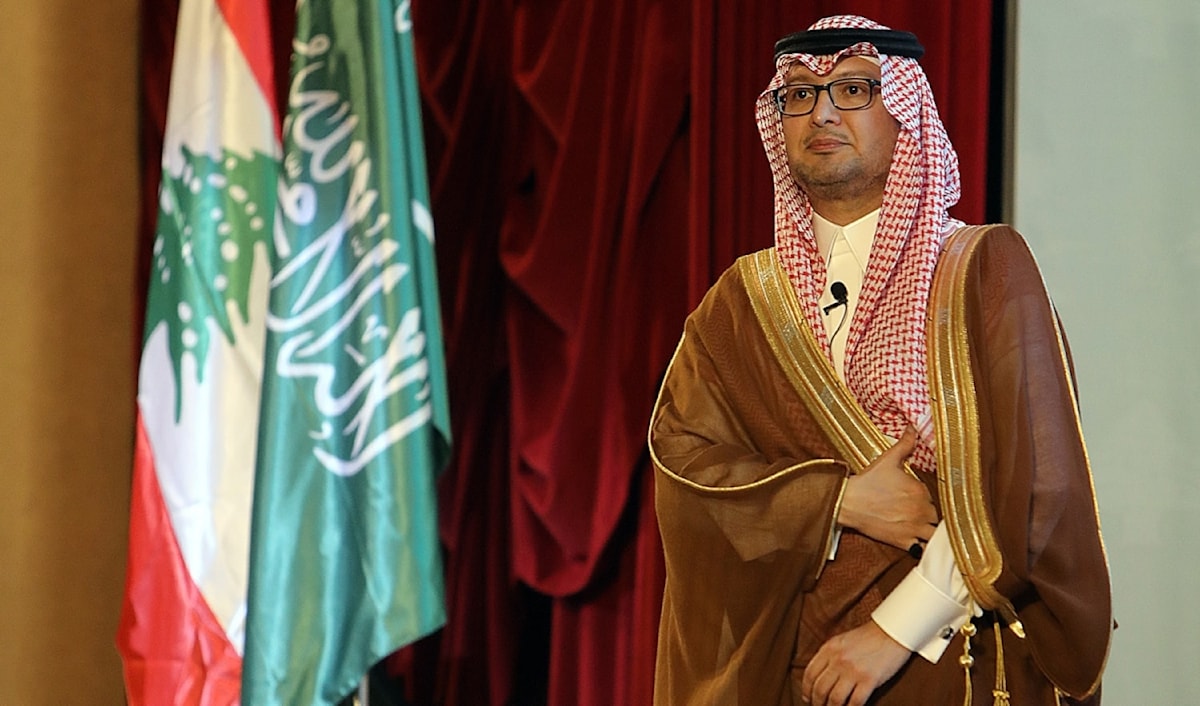 أكد البخاري أن الرياض تعول على حكمة القيادة اللبنانية في دفع الأمور نحو الاستقرار (هيثم الموسوي)