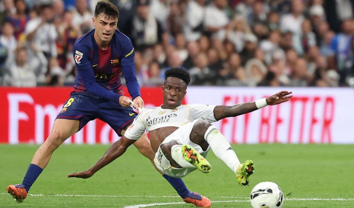 خسر فينيسيوس 50 مليون يورو من قيمته بعدما اصبح في ظل مبابي (أ ف ب)