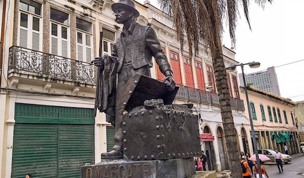 «الدليل إلى البرازيل»: مكابدات المهاجرين الأوائل