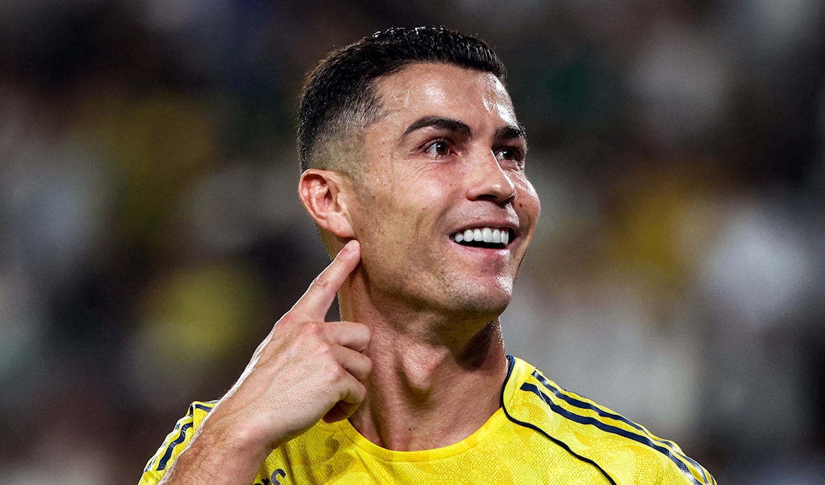 تواصلت خيبات رونالدو بالتتويج بلقب رسمي محلي مع النادي الذي انتقل إليه مطلع العام 2023 (أ ف ب)