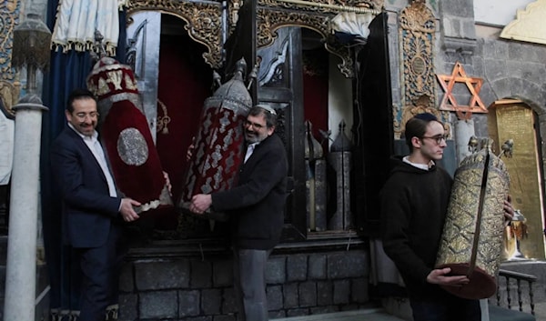 هنري حمرة هو ابن الحاخام يوسف حمرة آخر حاخام يهودي يغادر سوريا (من الويب)