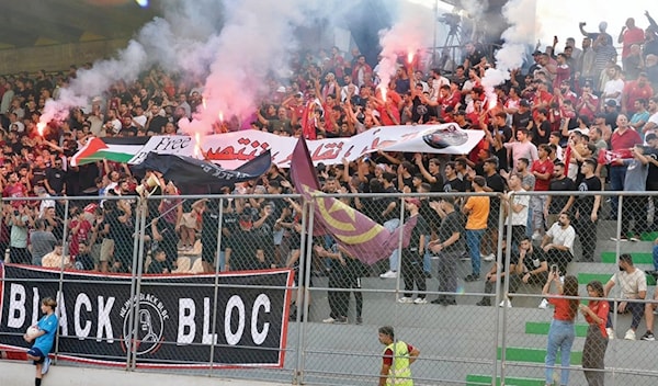 في ذكرى السابع من تشرين الأول كان هناك لافتة داعمة لفلسطين  (طلال سلمان)