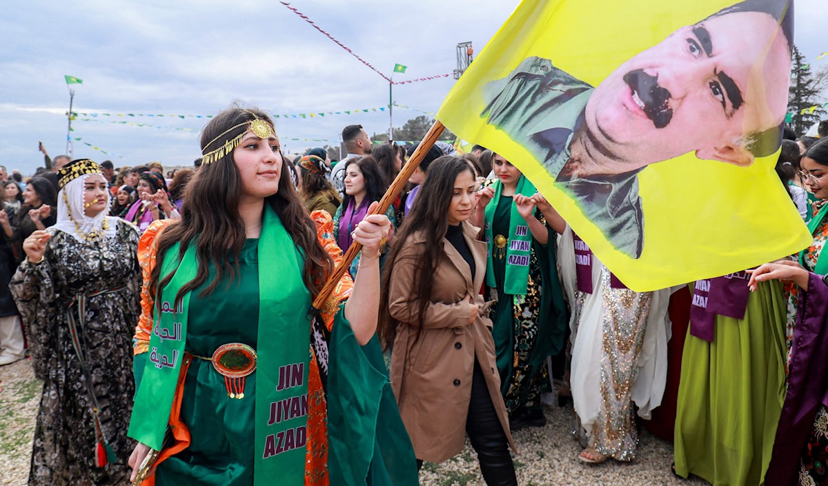 سمحت السلطات التركية لعائلة زعيم حزب «العمال» عبدالله أوجلان، بزيارته (أ ف ب)