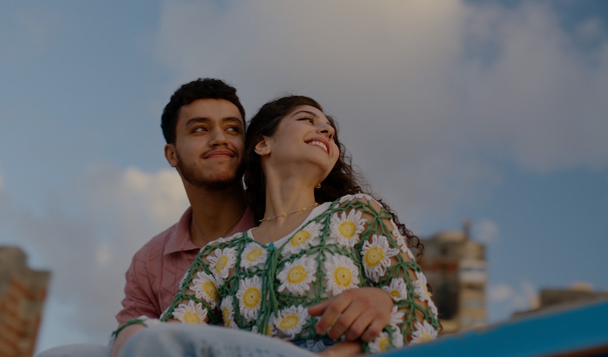 يطرح الفيلم مناظرة حيّة حول الحب.